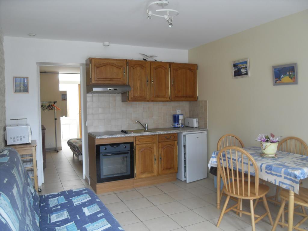Maison En Pierre Apartamento Port-en-Bessin-Huppain Quarto foto